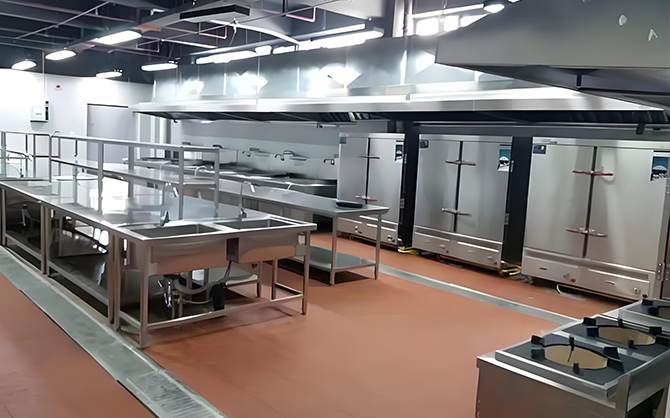 商用爐灶的維護與清潔：延長使用壽命的小技巧