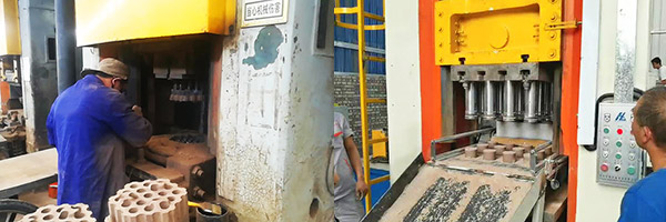 伺服螺旋壓力機 伺服螺旋壓力機